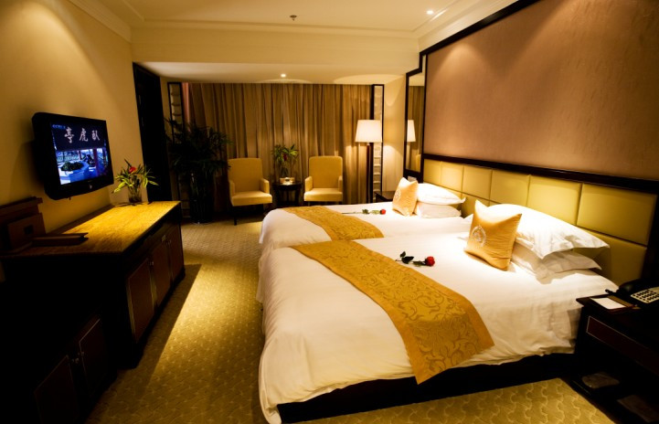 舜杰大酒店主图