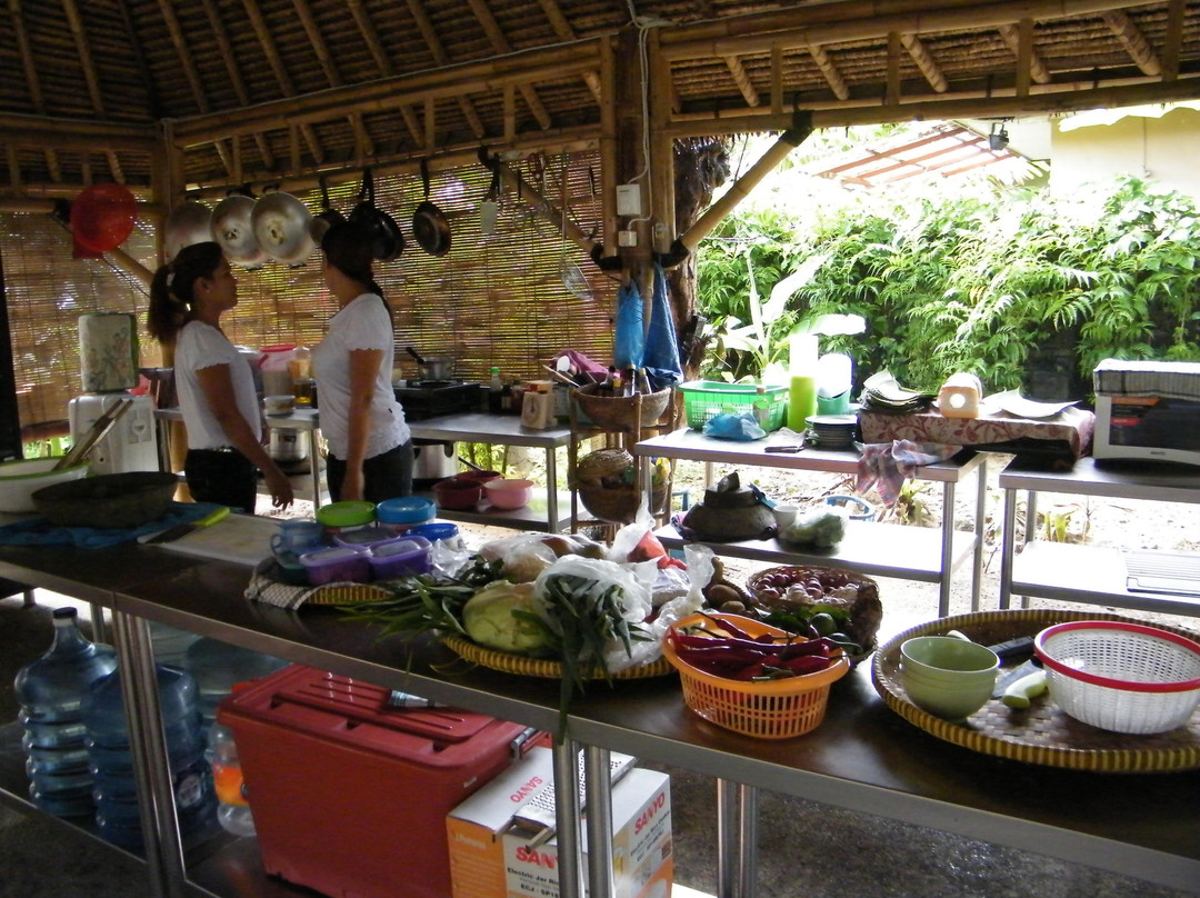 Bamboo Shoots Cooking School-沙努尔必去景点