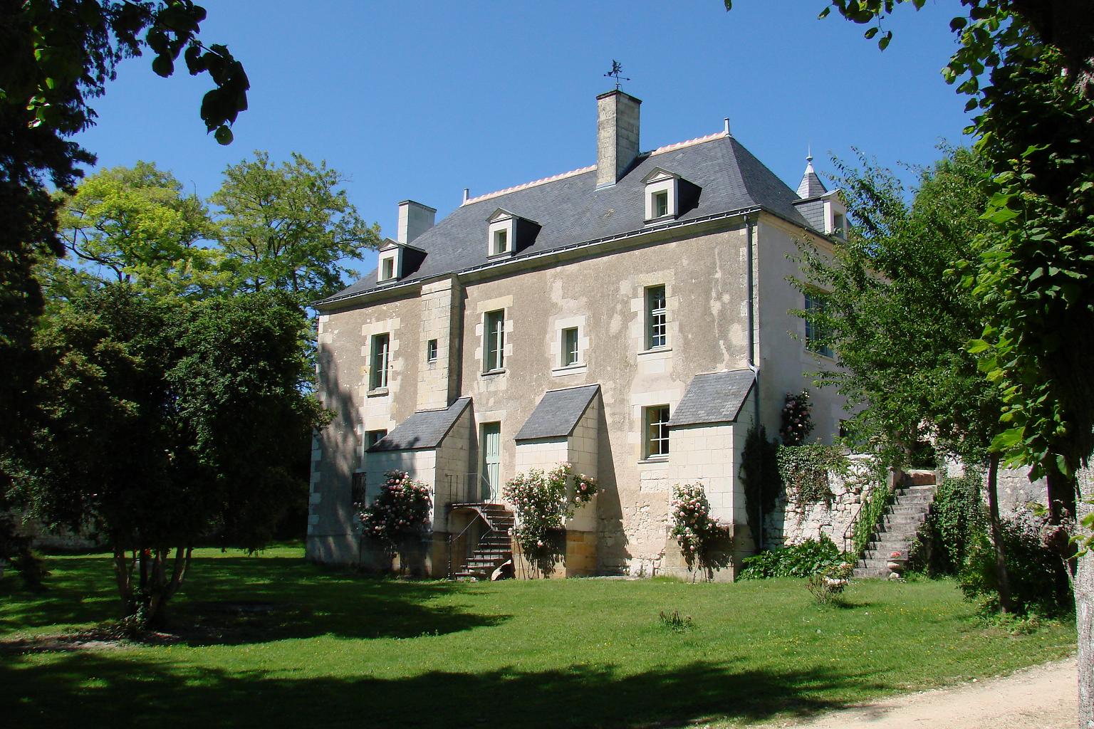 Domaine Les Berthaisieres-官方