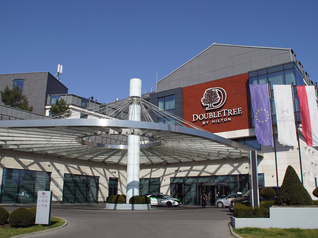 华沙希尔顿逸林酒店及会议中心主图