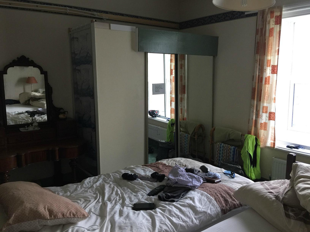 Ridleys Residence