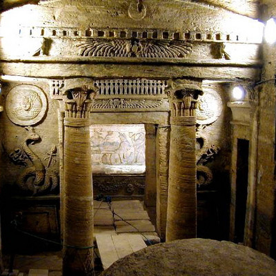 Catacombs of Kom el Shoqafa-亚历山大必去景点