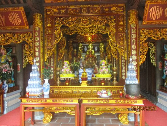Truc Lam Pagoda景点图片