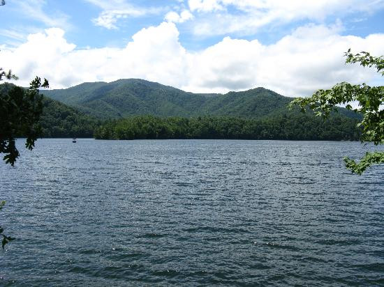 Santeetlah Lake-罗宾斯维尔必去景点