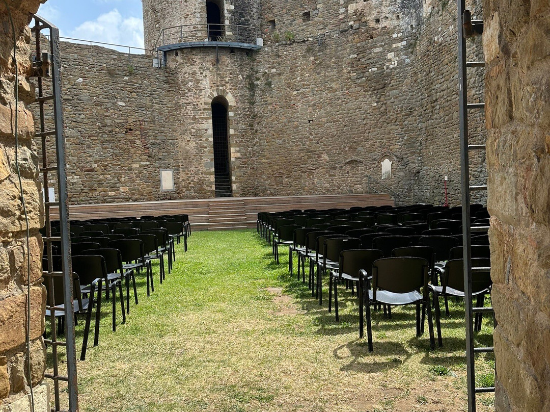 Castello di Scarlino景点图片
