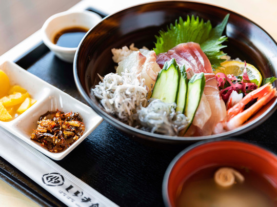 Sadamisaki Hana Hana-伊方町必去景点