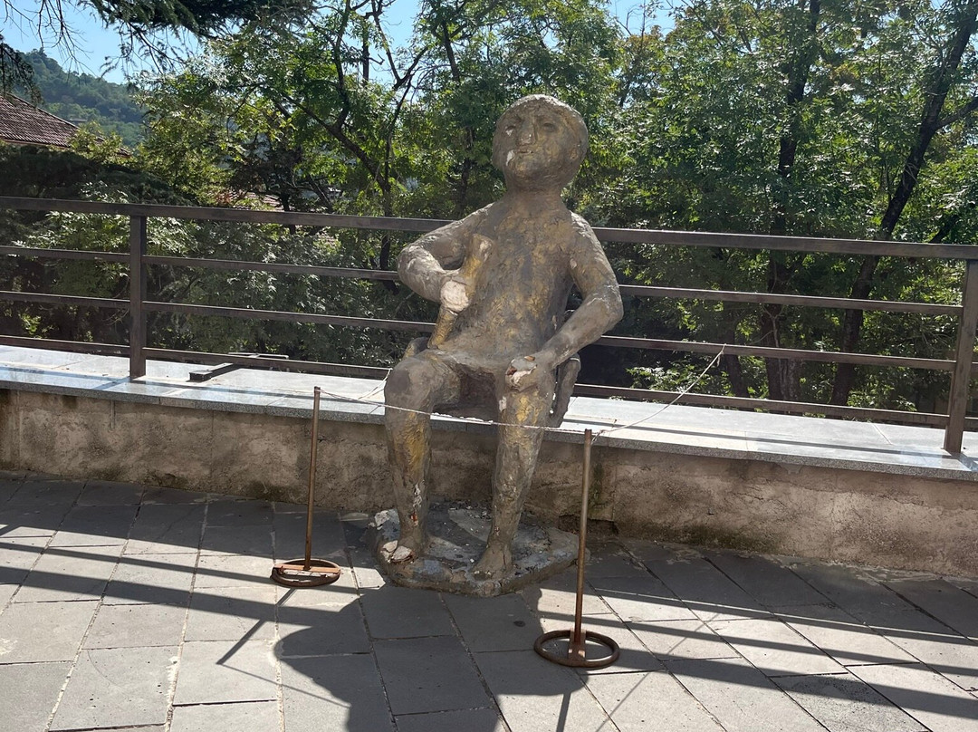 Sculpture the Toaster-西格纳吉必去景点