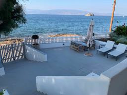 Four Seasons Hydra Hotel主图