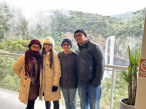 Bolsoni Turismo-格拉玛多必去景点