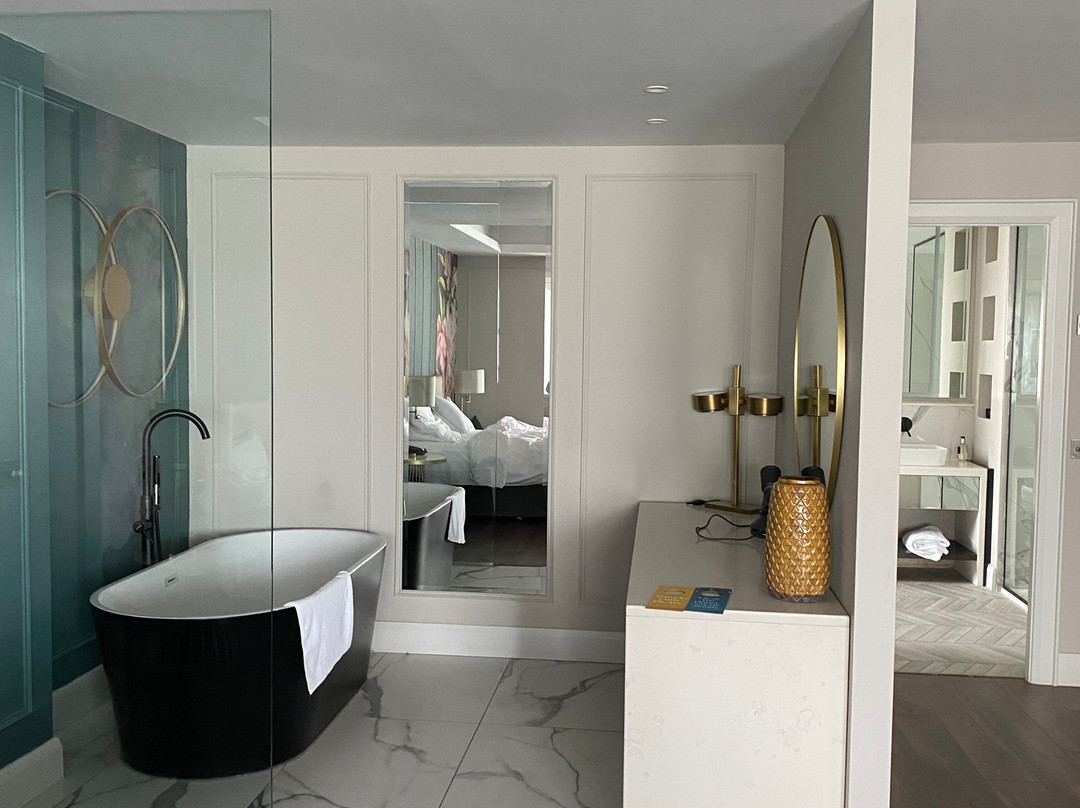 Fairways Hotel Dundalk主图