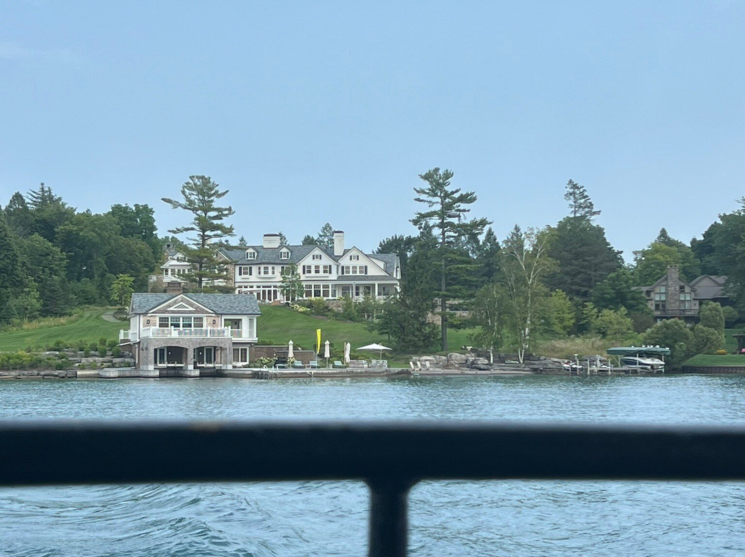 Mid-Lakes Navigation景点图片
