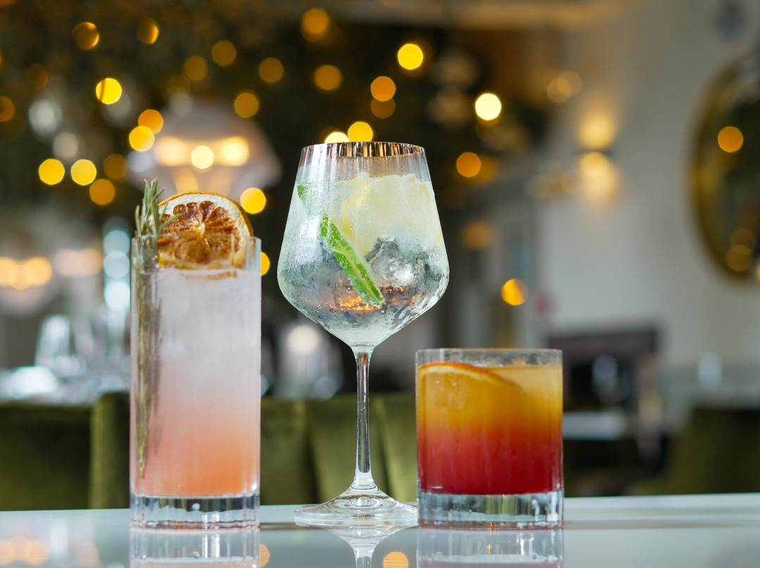 J.D.Young Hotel主图