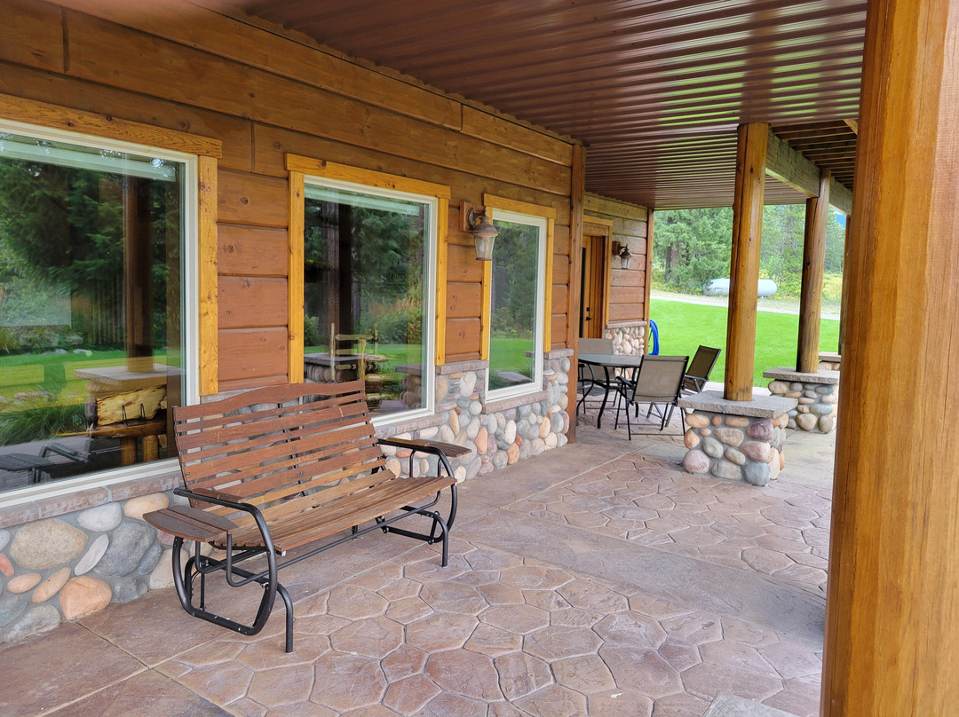 The Great Bear Inn主图