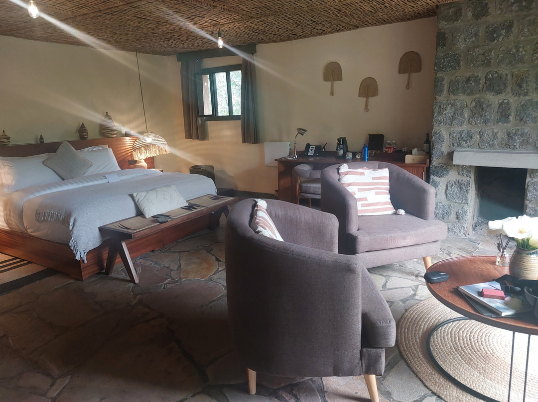 Sambora Kinigi主图