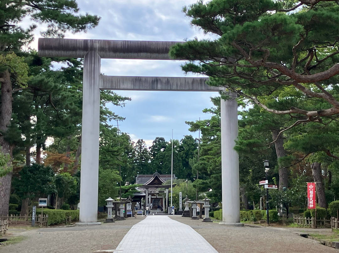 Tsuruoka Park景点图片