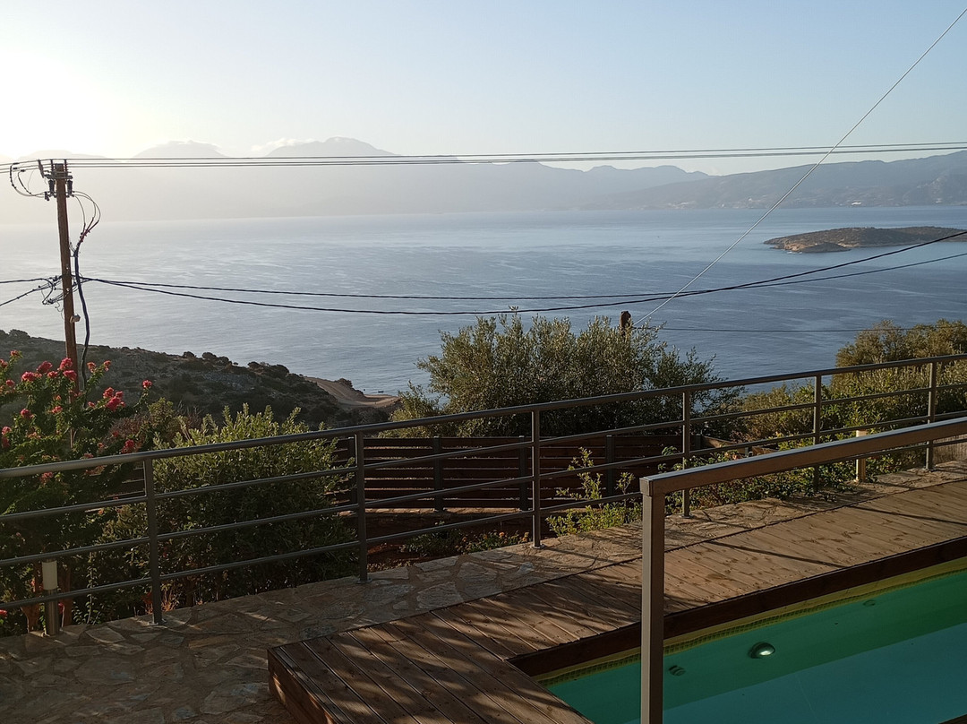 Halcyon Panorama Villas主图