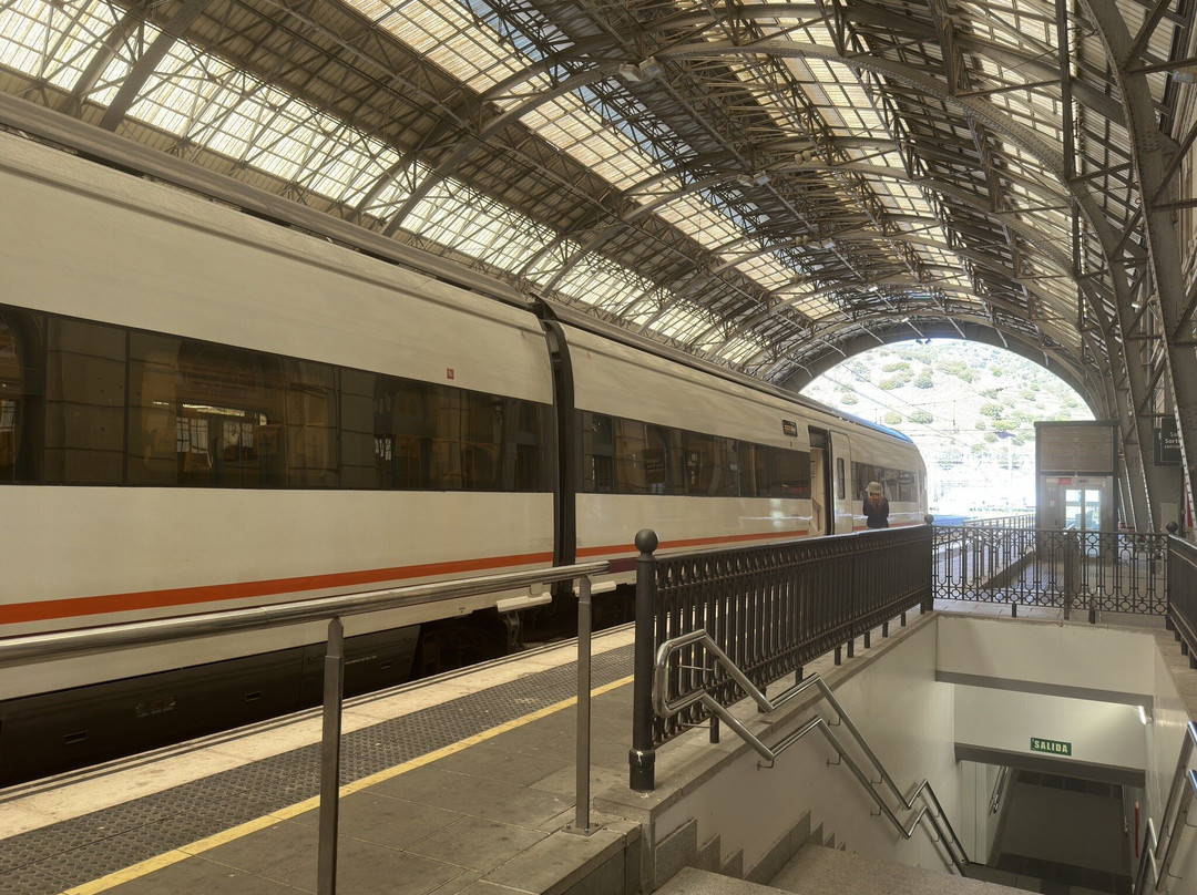 Portbou Railway Station-Portbou必去景点