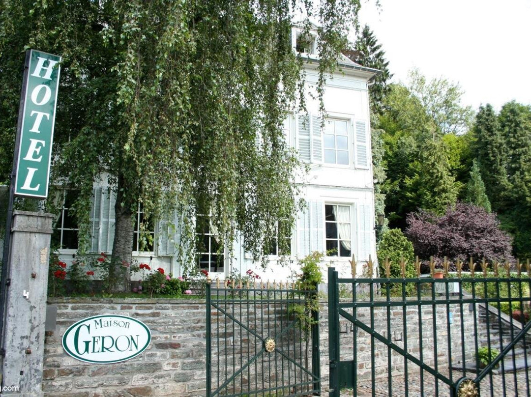 Dependance Maison Geron主图