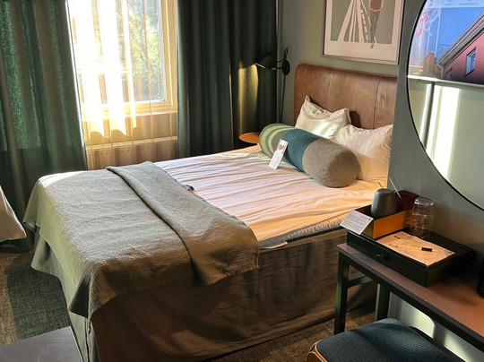 斯巴尔加尔达酒店主图