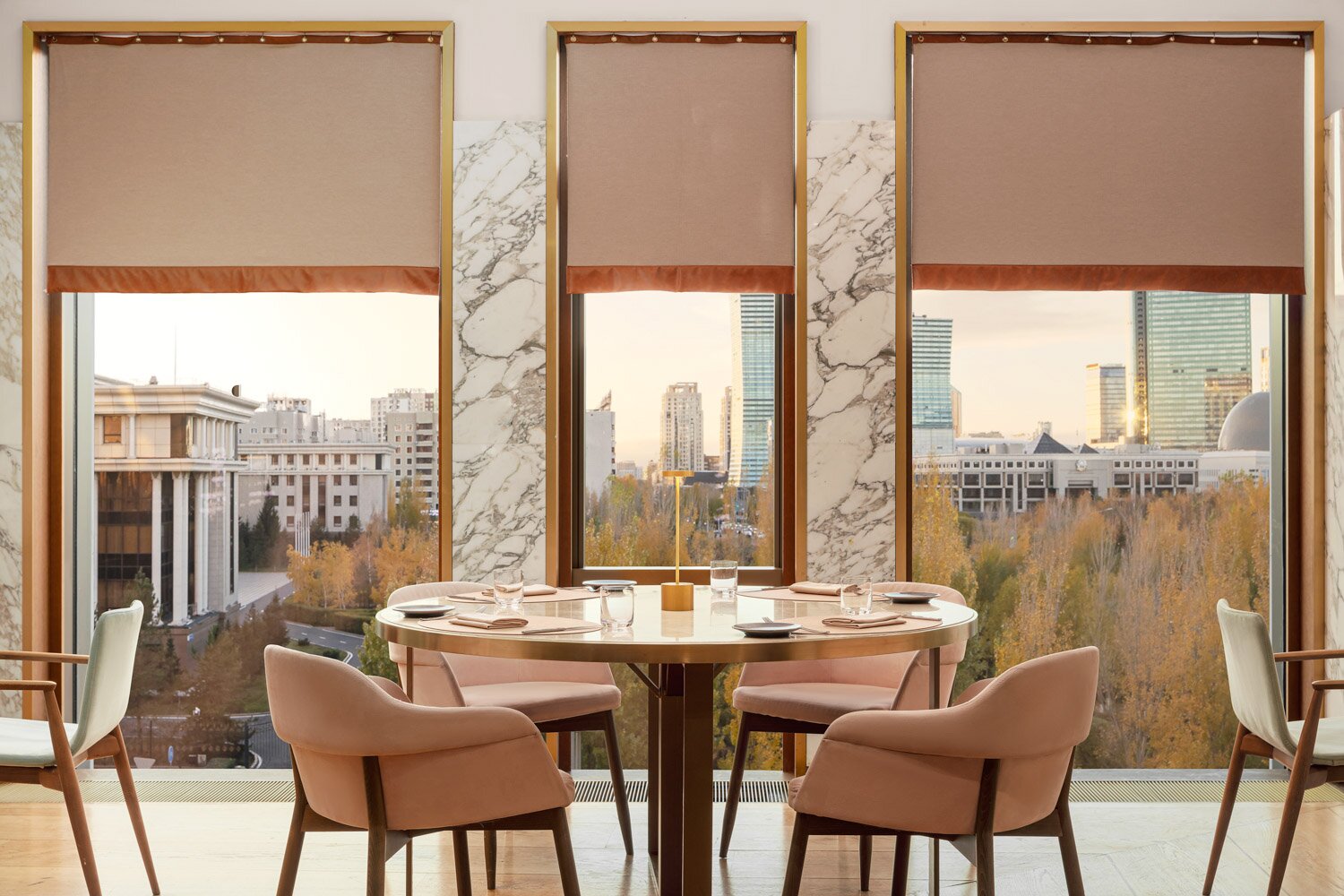 The Ritz-Carlton, Astana-餐饮