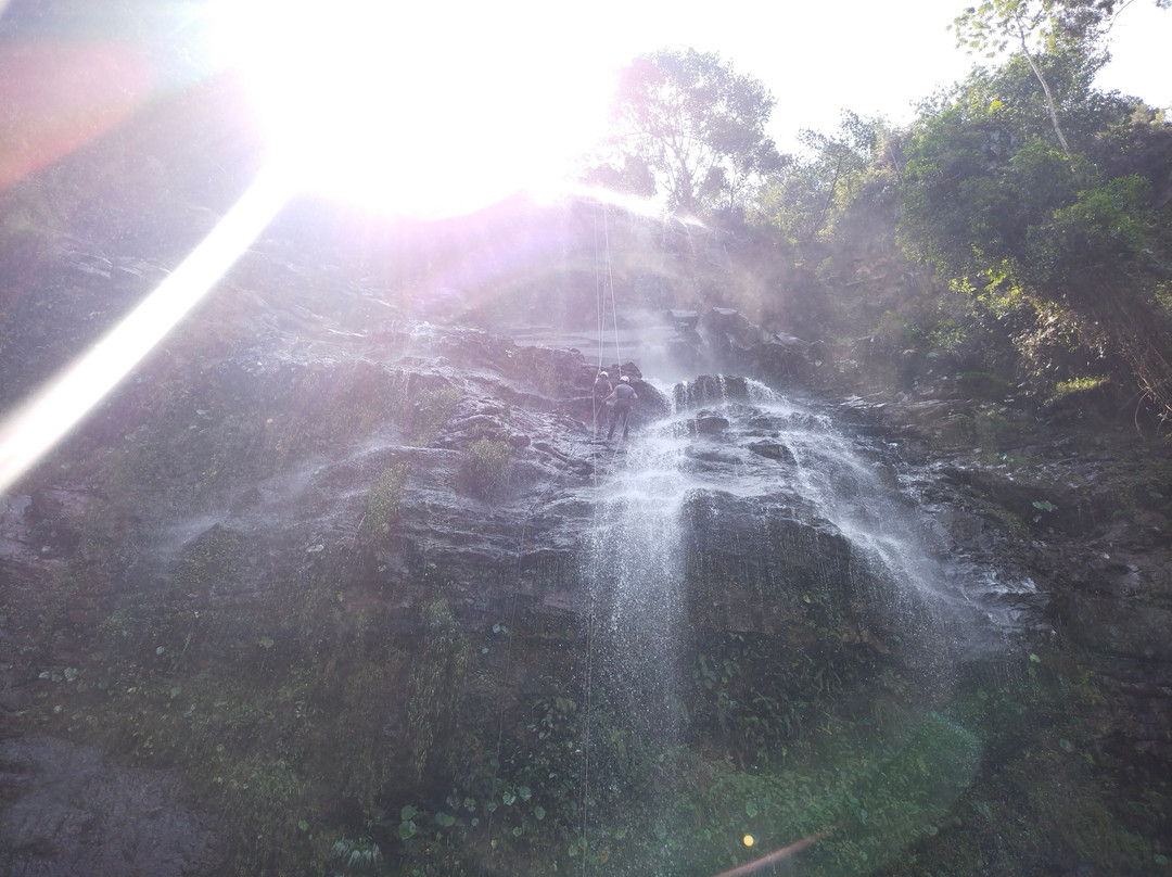 Torrentismo Cascada Cañaverales景点图片