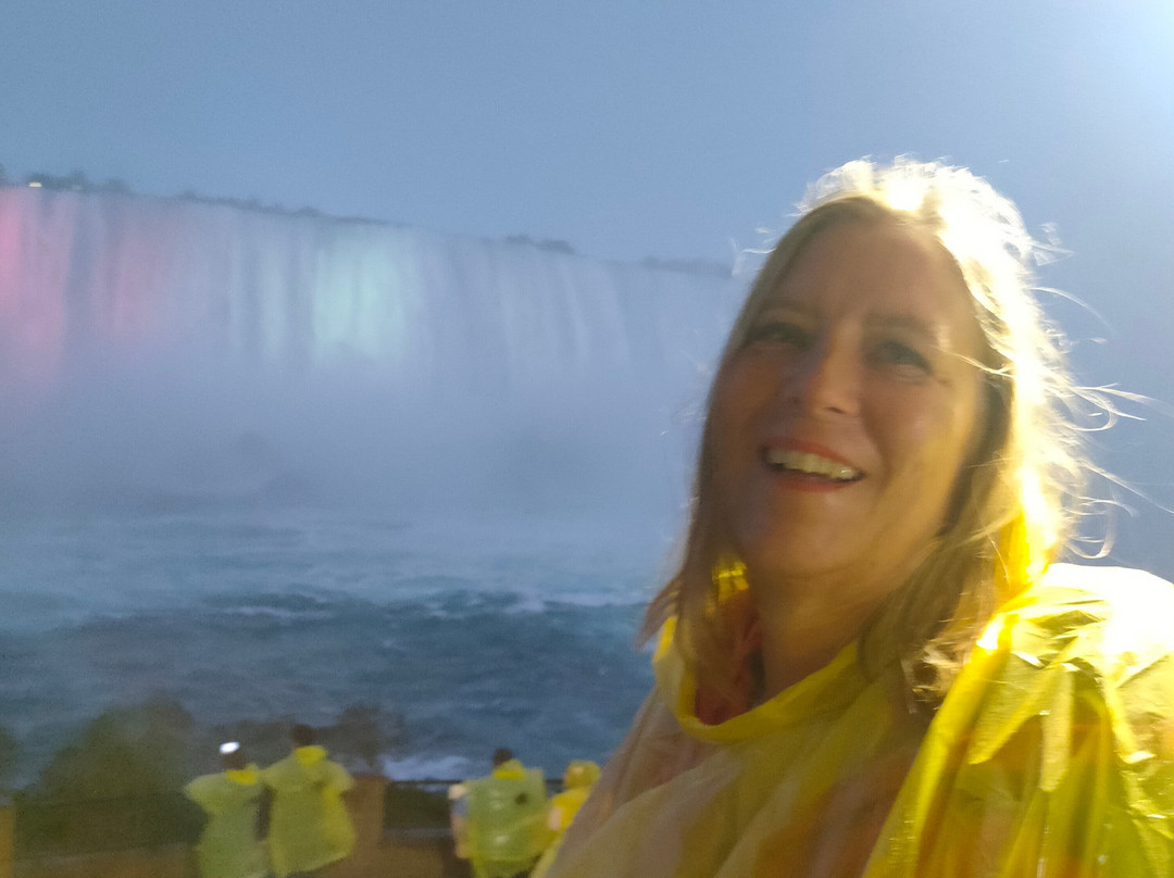 Nikola Tesla Statue-尼亚加拉大瀑布必去景点