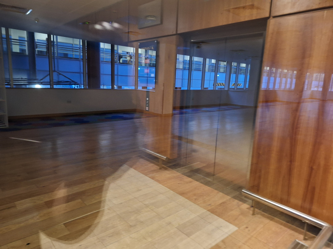 Flight Lounge Group景点图片