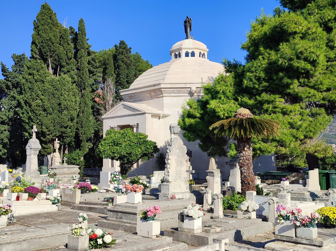 Cavtat Cemetery景点图片