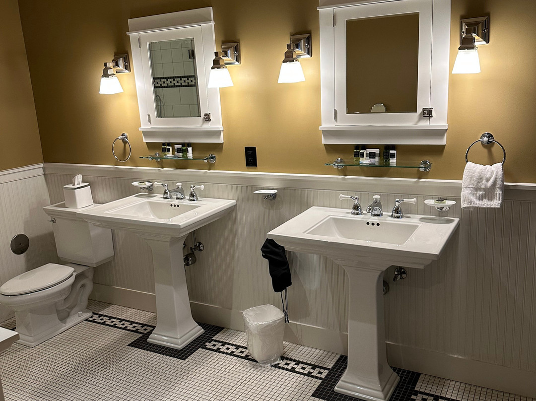 Tamarack Lodge主图