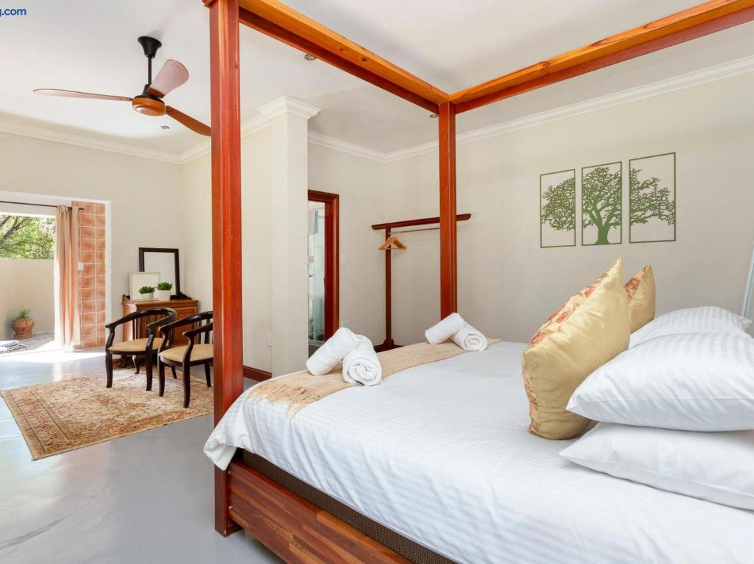 Teak Guest Rooms