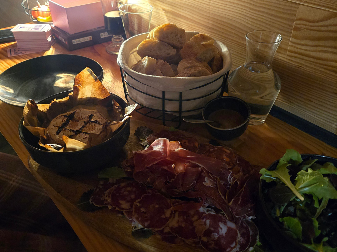 Cab'anes du Pibeste主图