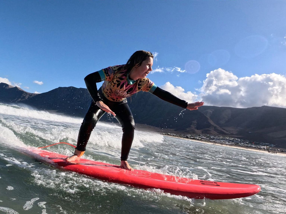 WAVE RITUALS Surf+Yoga+Massage景点图片