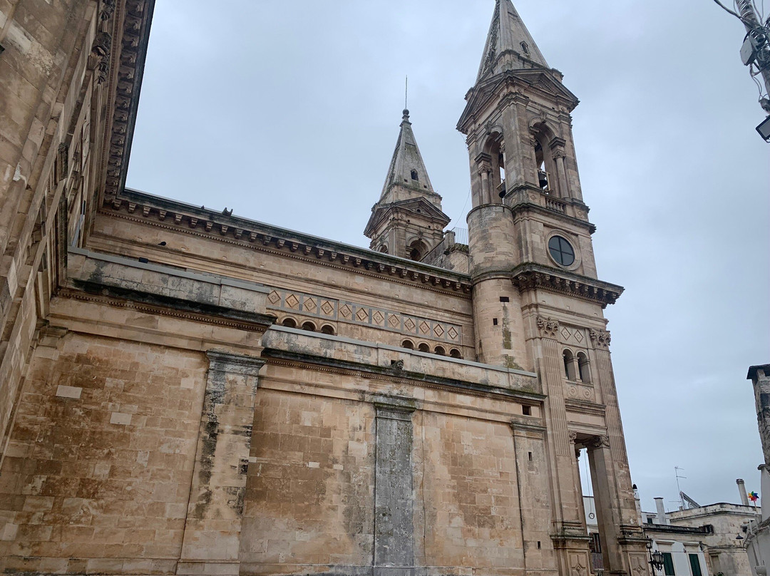 Parrocchia Santuario  Basilica S.S. Cosma E Damiano景点图片