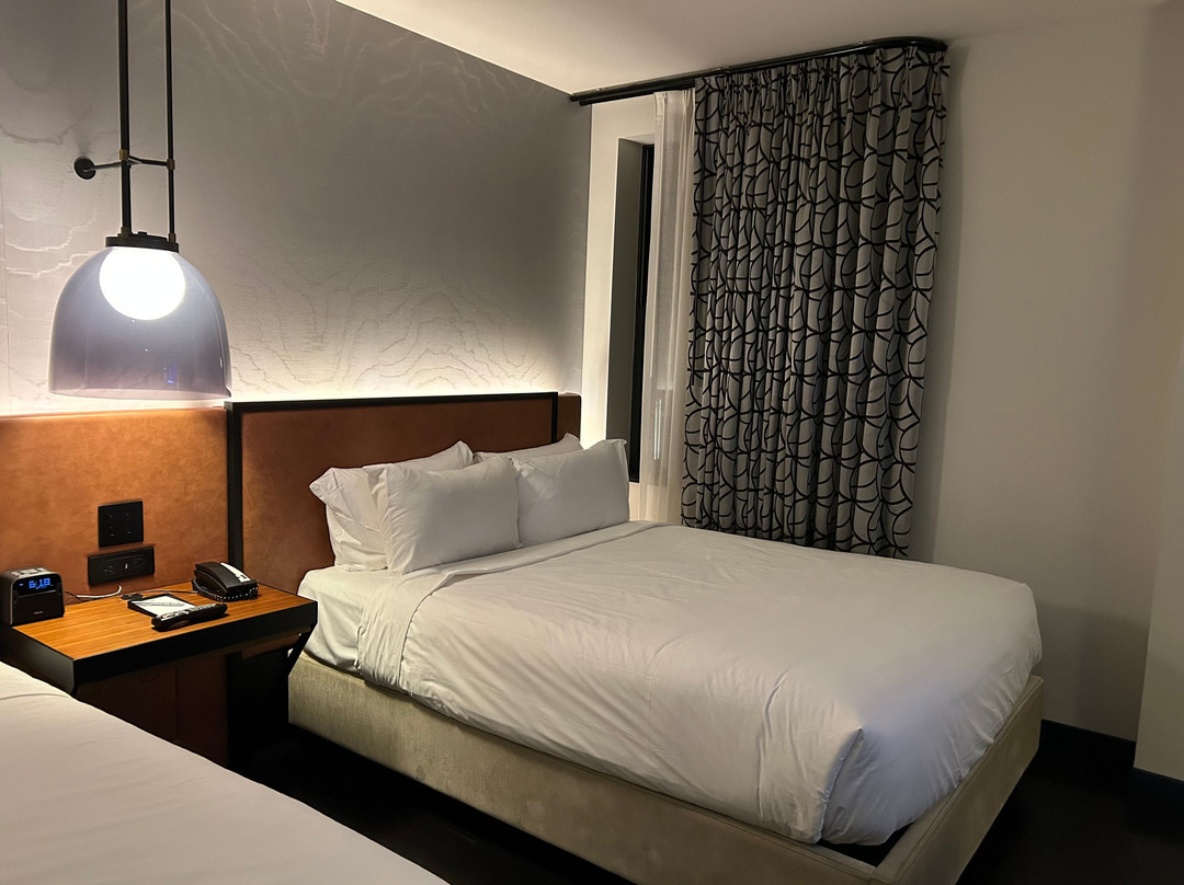 Holston House Nashville主图