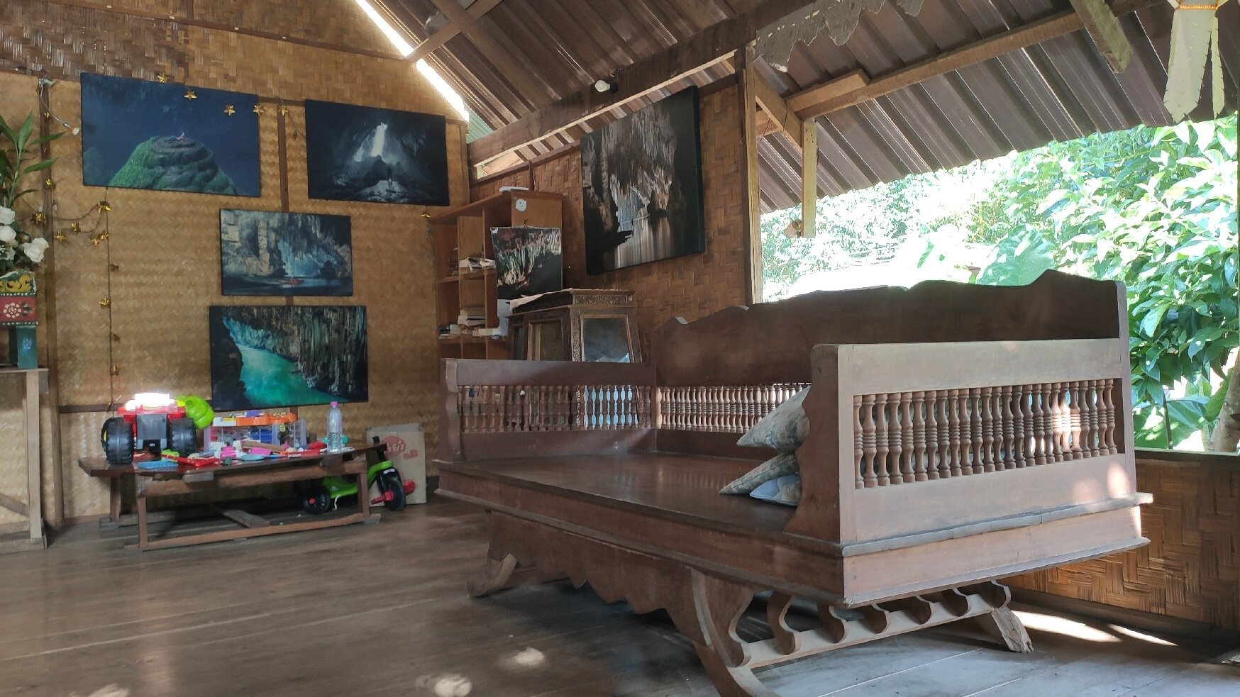 Cave Lodge-官方