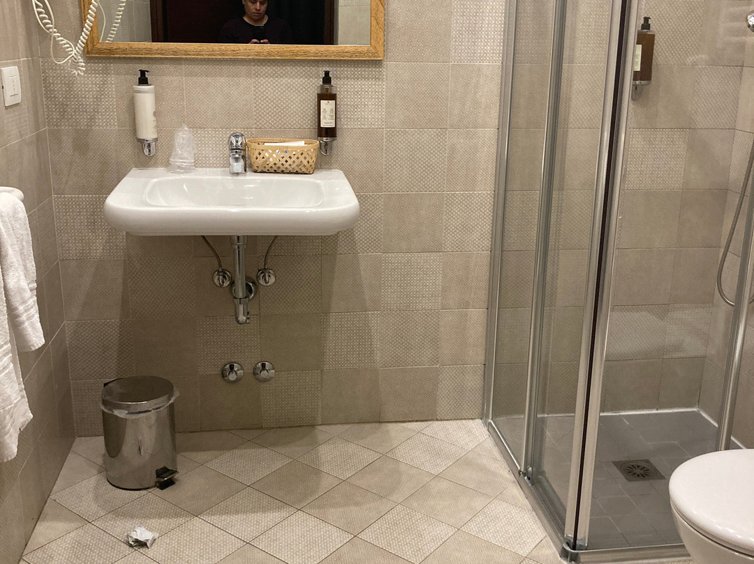 米兰中央车站伯尔尼纳酒店主图