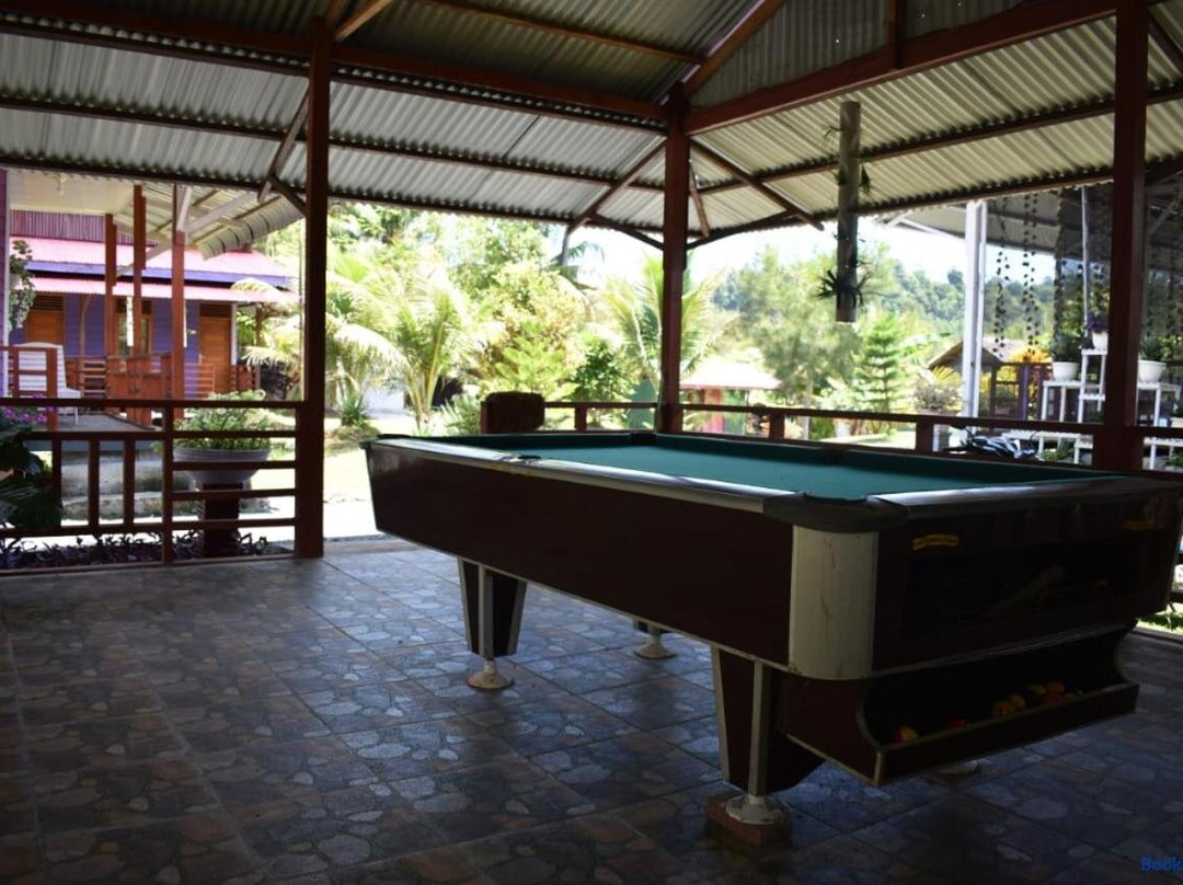 Pondok Oma Simelue Surf