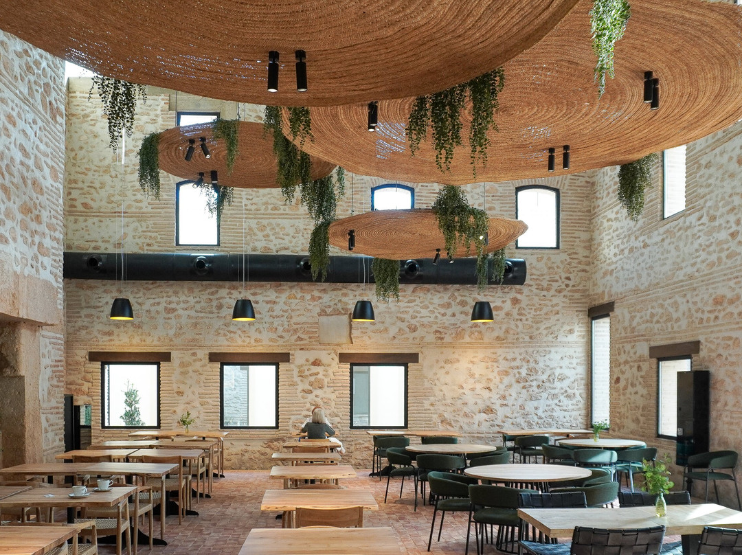 Almazara Cafetería Restaurante