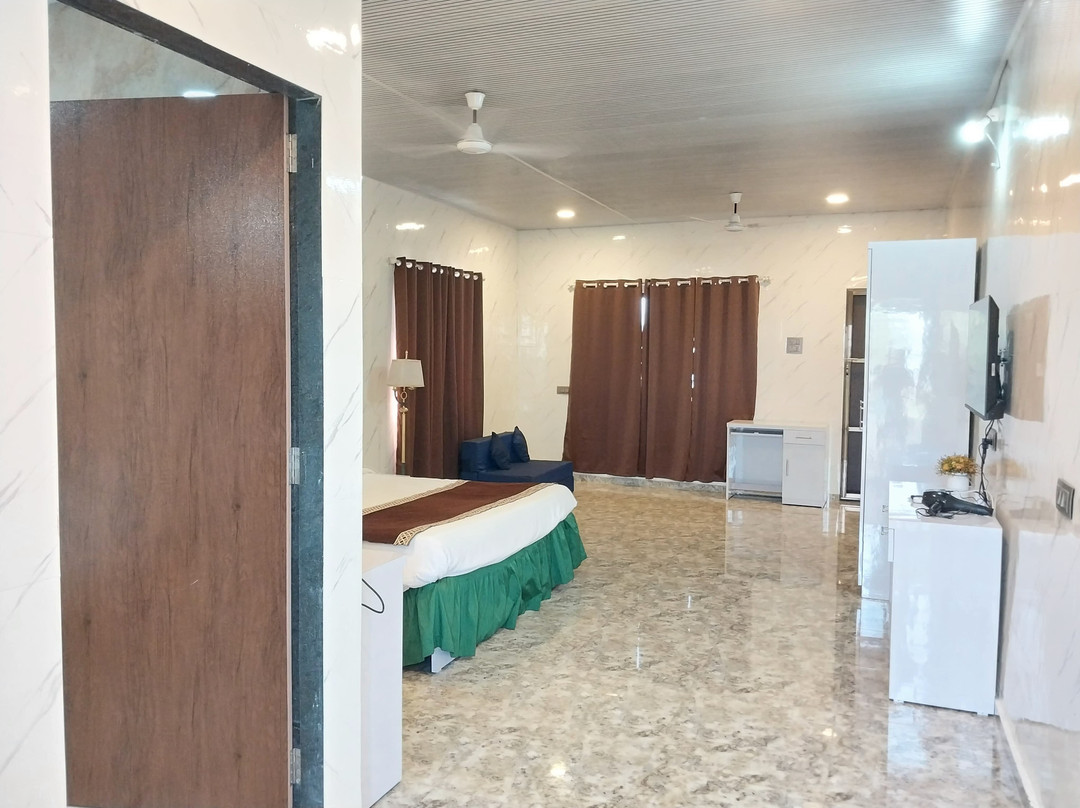 Mango Valley Resorts Ganpatipule主图