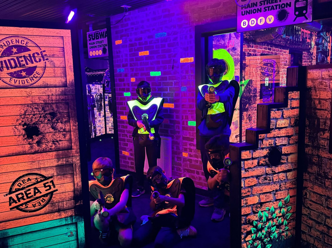 Dos Broz by Telinga's