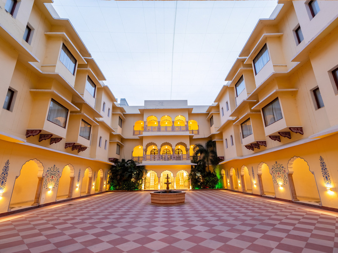 Hotel Raj Bagh Palace主图