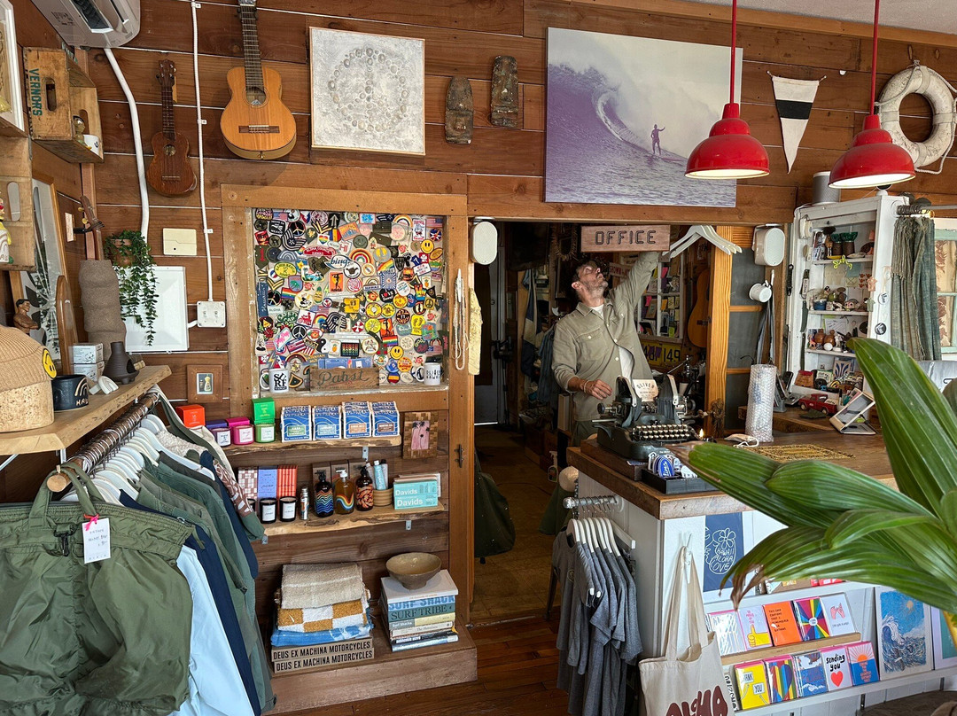 Oliver Men's Shop-科纳必去景点