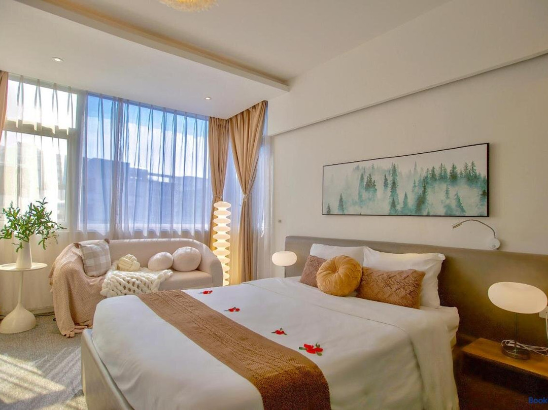 Keypad Hotel - Saki Hotel