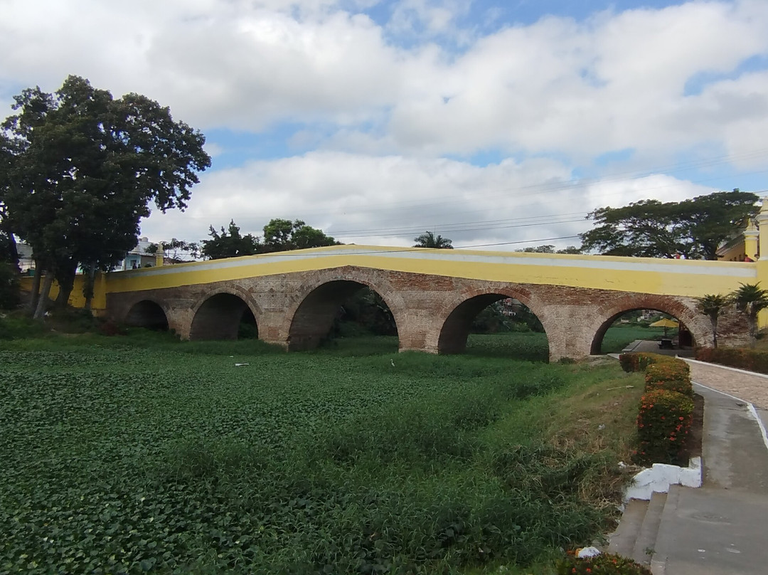 Puente Yayabo景点图片