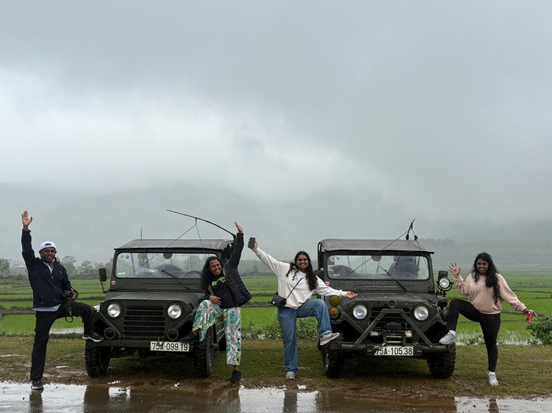 Tour by Jeep景点图片