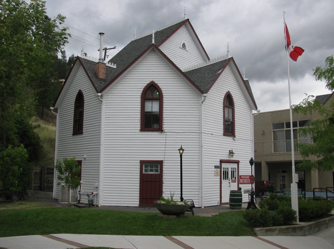 Peachland Visitor Centre景点图片