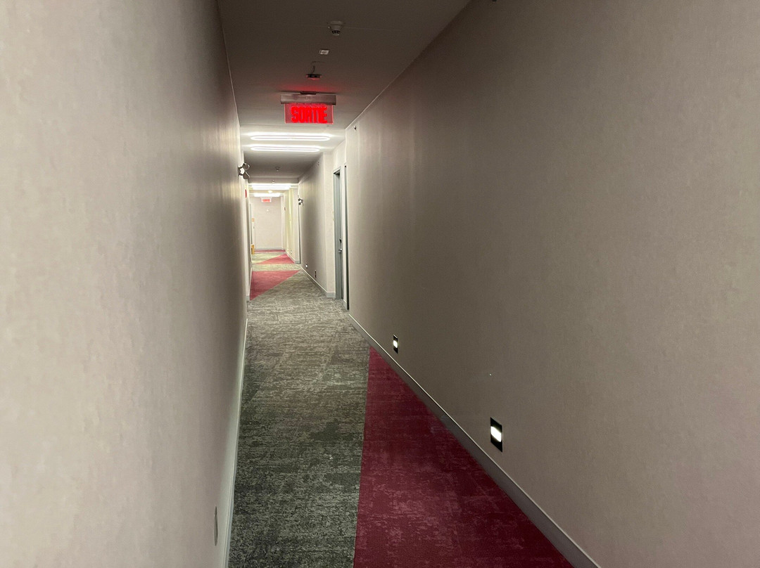 Aloft Montreal Airport主图