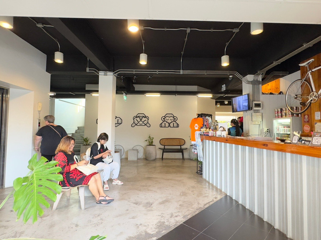 Blu Monkey Hub & Hotel Suratthani主图