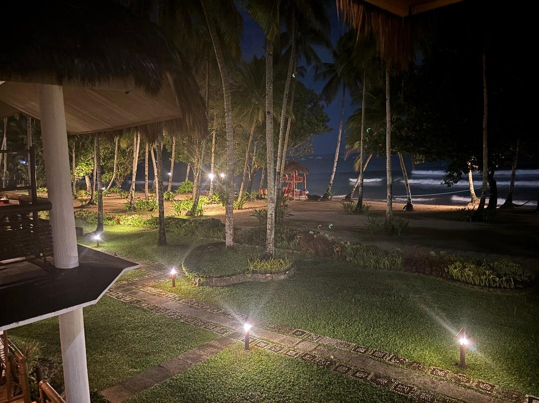 达鲁杨海滩山峰度假村主图