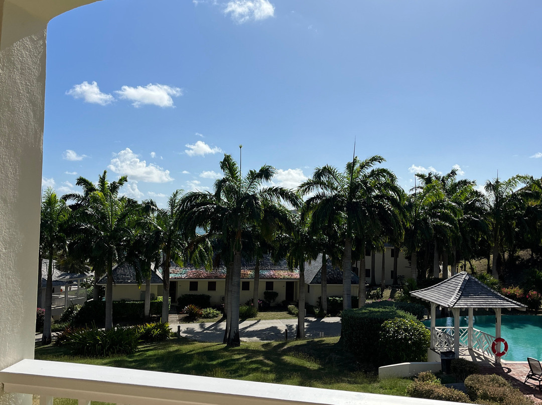 极品全包海湾度假酒店主图